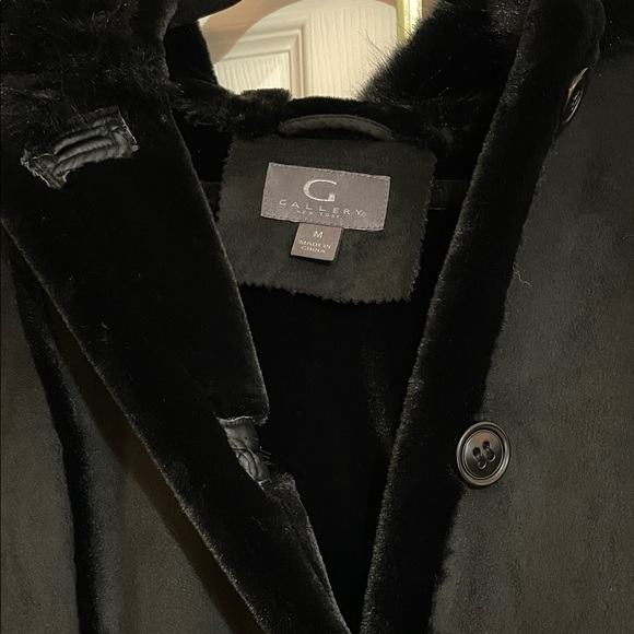 Gallery Black Pea Coat with Fur Accents - Picture 2 of 4